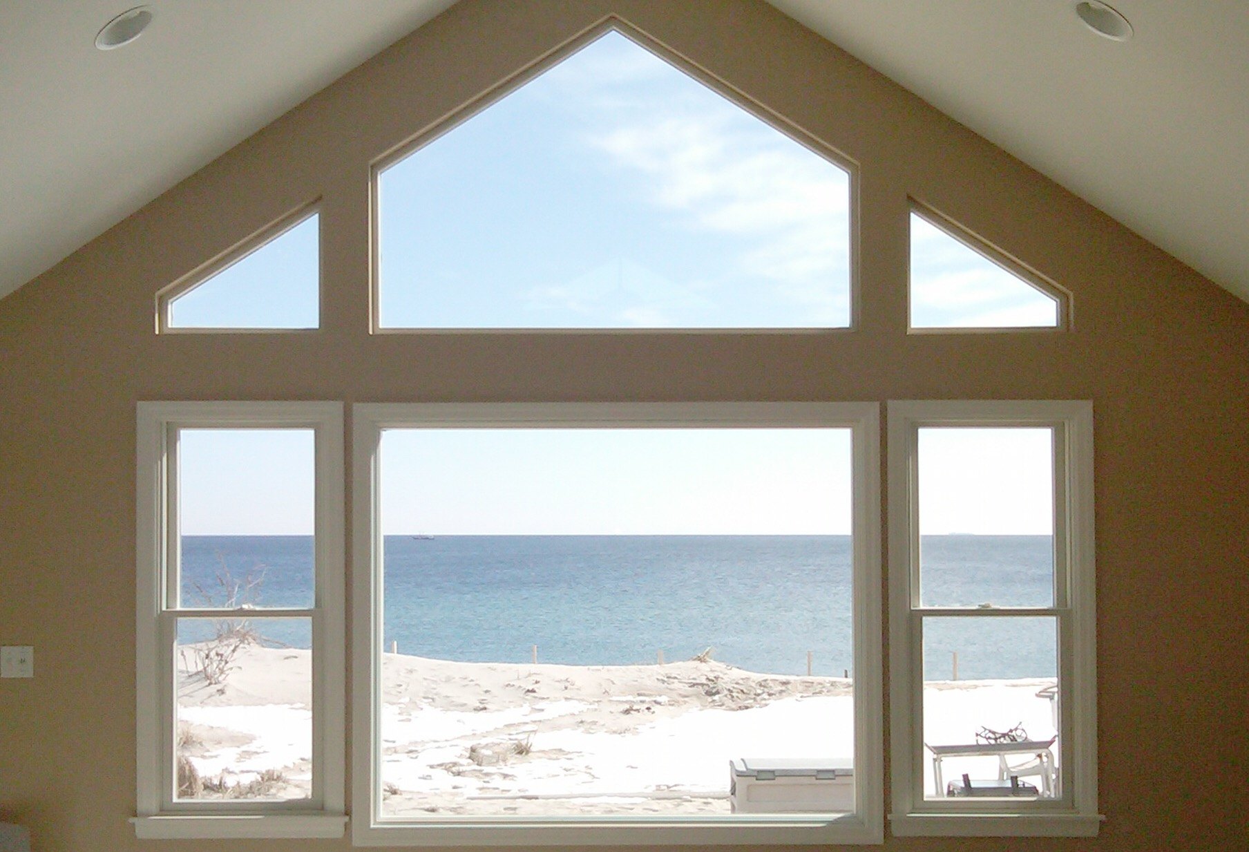 Great room with ocean views designed by Kurt J. Ludwig, AIA